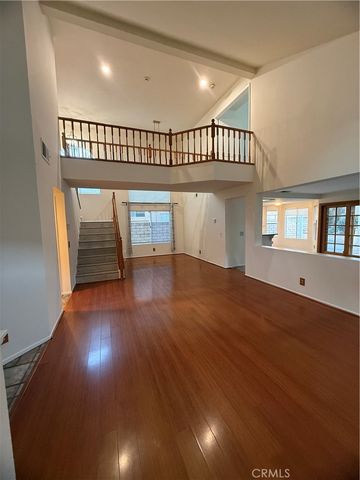 58 Valley Crest, Simi Valley, CA 93065