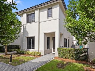 4388 NW 81st Ave 4388, Doral, FL 33166