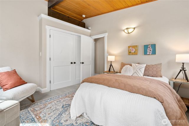 6219 89th Avenue SE, Mercer Island, WA 98040
