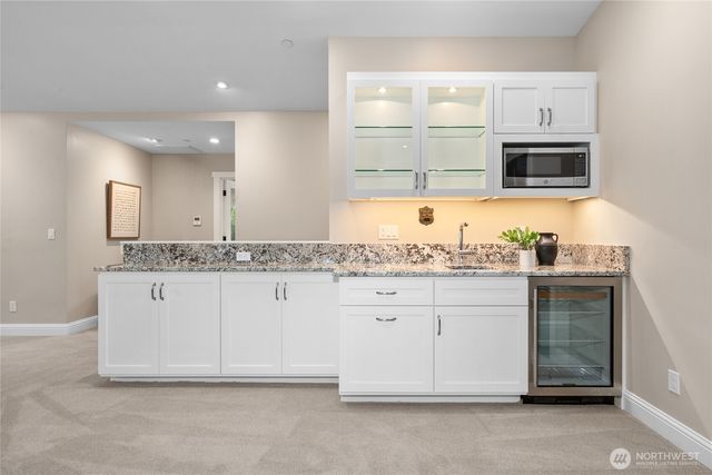 6219 89th Avenue SE, Mercer Island, WA 98040
