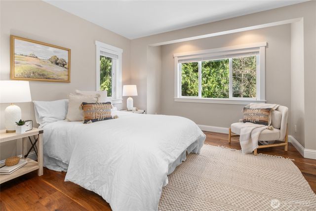 6219 89th Avenue SE, Mercer Island, WA 98040