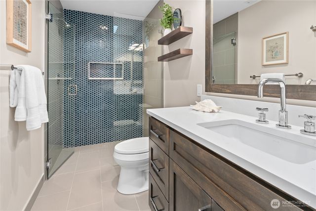 6219 89th Avenue SE, Mercer Island, WA 98040