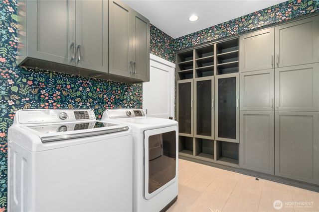 6219 89th Avenue SE, Mercer Island, WA 98040