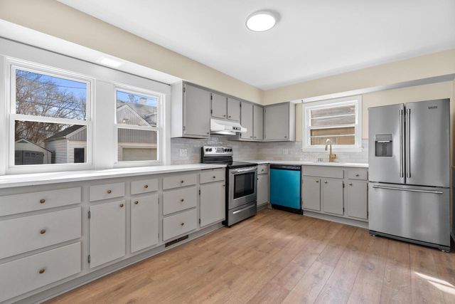 2114 S 80th STREET, Milwaukee, WI 53219