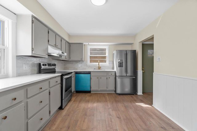 2114 S 80th STREET, Milwaukee, WI 53219