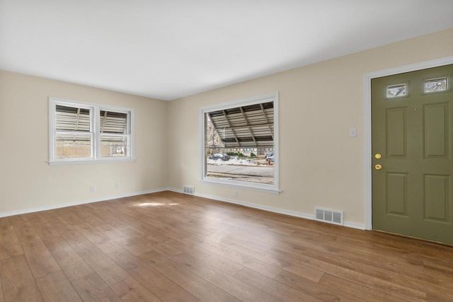 2114 S 80th STREET, Milwaukee, WI 53219