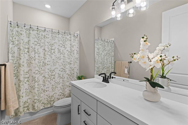 9201 Bramley TER, Fort Myers, FL 33967