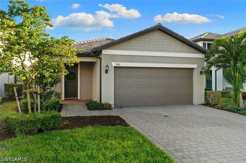 9201 Bramley TER, Fort Myers, FL 33967