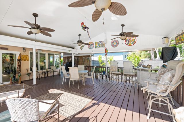 2021 NE 27th St, Lighthouse Point, FL 33064