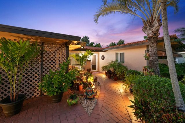 2021 NE 27th St, Lighthouse Point, FL 33064