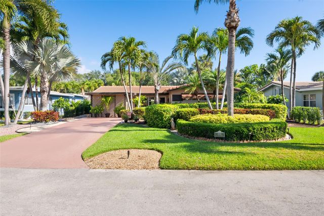 2021 NE 27th St, Lighthouse Point, FL 33064