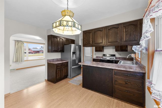 703 2ND Street, Colona, IL 61241