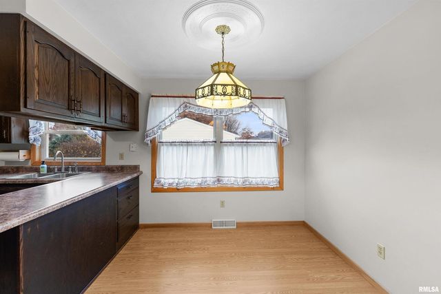 703 2ND Street, Colona, IL 61241