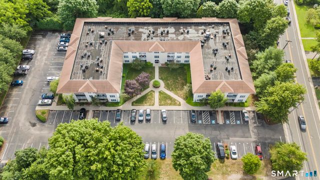 468 Main Street 318, East Lyme, CT 06357