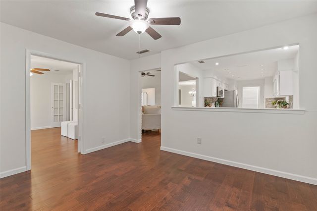 2600 Summertree Drive, Carrollton, TX 75006