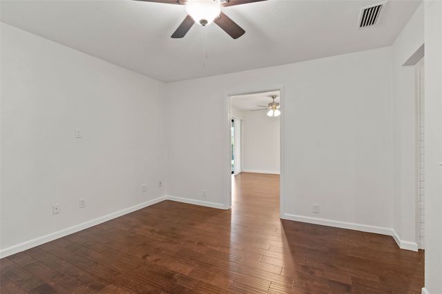 2600 Summertree Drive, Carrollton, TX 75006