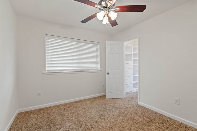 2600 Summertree Drive, Carrollton, TX 75006