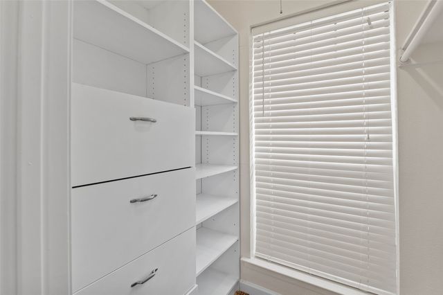 2600 Summertree Drive, Carrollton, TX 75006