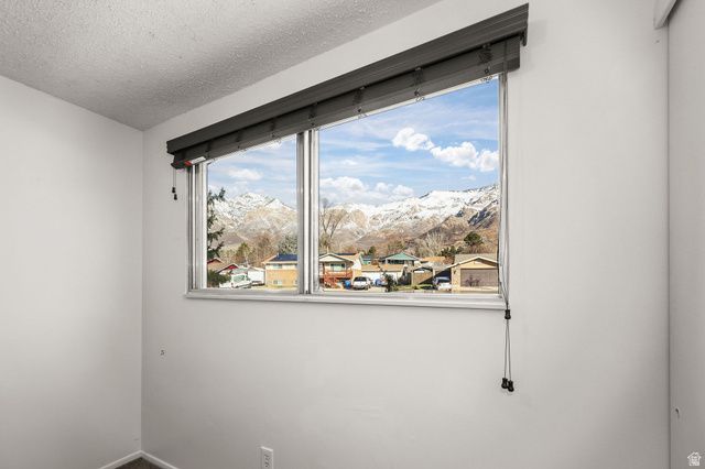 1019 E 2950 N, North Ogden, UT 84414