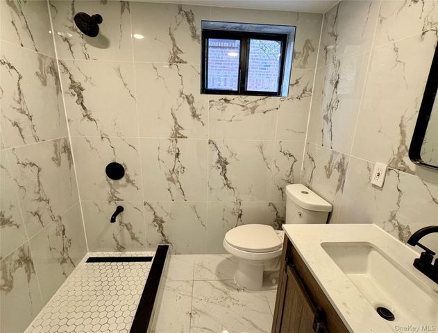 5012 194th Street, Fresh Meadows, NY 11365