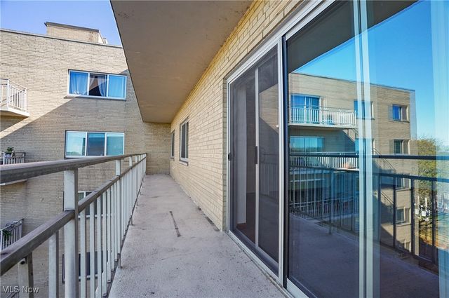 10301 Lake Avenue 703, Cleveland, OH 44102