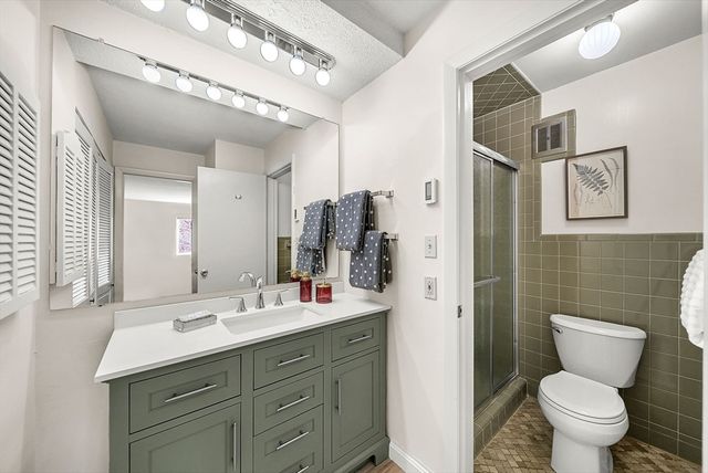 1210 Greendale Avenue 338, Needham, MA 02492