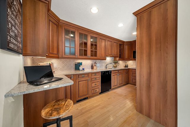1210 Greendale Avenue 338, Needham, MA 02492
