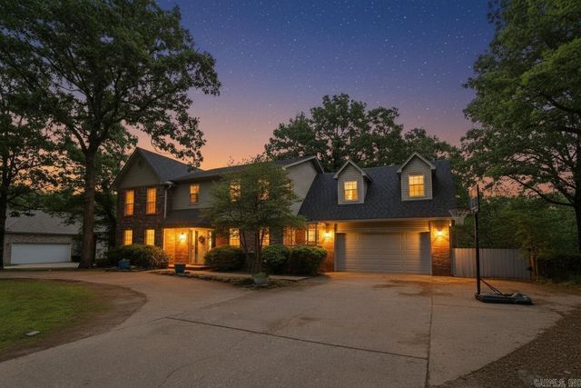 5918 North Hills Blvd, North Little Rock, AR 72116
