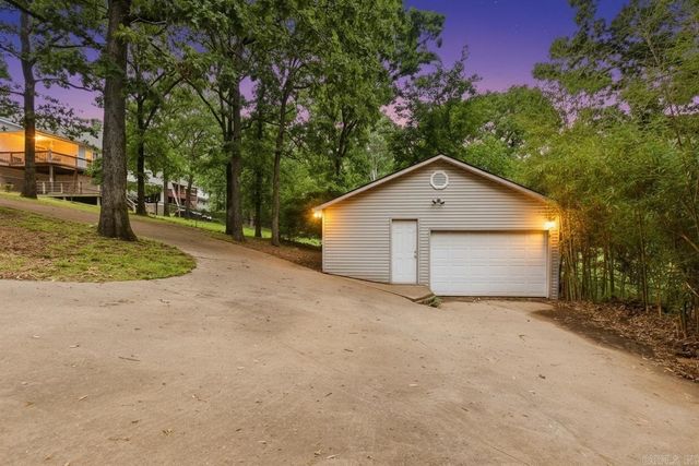 5918 North Hills Blvd, North Little Rock, AR 72116