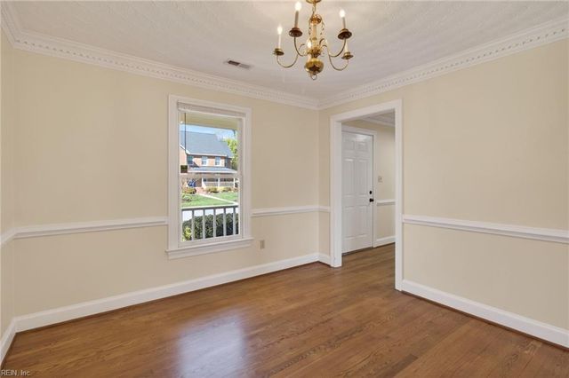 730 Beckley LN, Chesapeake, VA 23322