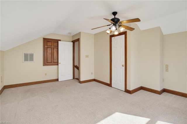 730 Beckley LN, Chesapeake, VA 23322