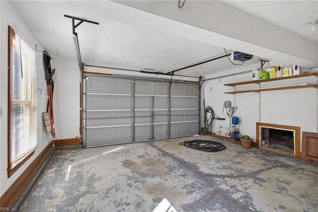 730 Beckley LN, Chesapeake, VA 23322