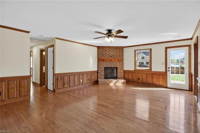 730 Beckley LN, Chesapeake, VA 23322