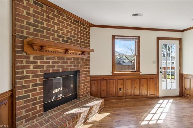 730 Beckley LN, Chesapeake, VA 23322