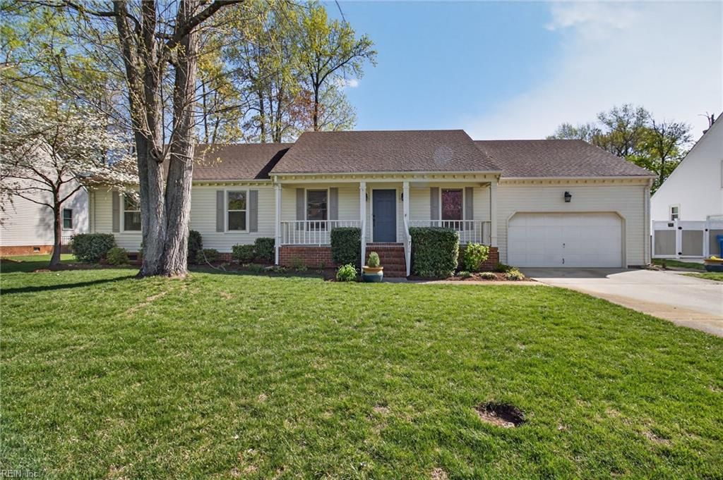 730 Beckley LN, Chesapeake, VA 23322