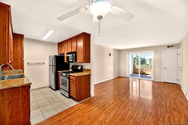 715 Paso De Luz Unit 108, Chula Vista, CA 91911