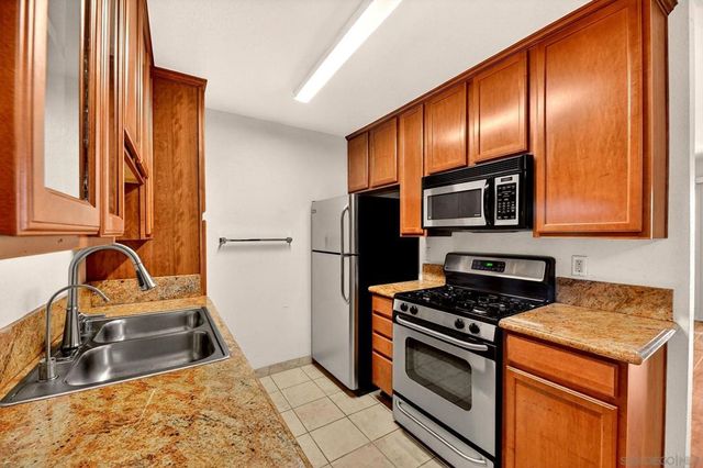 715 Paso De Luz Unit 108, Chula Vista, CA 91911