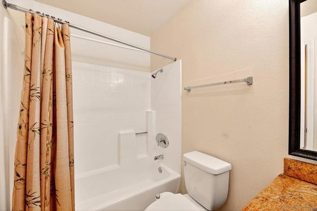 715 Paso De Luz Unit 108, Chula Vista, CA 91911