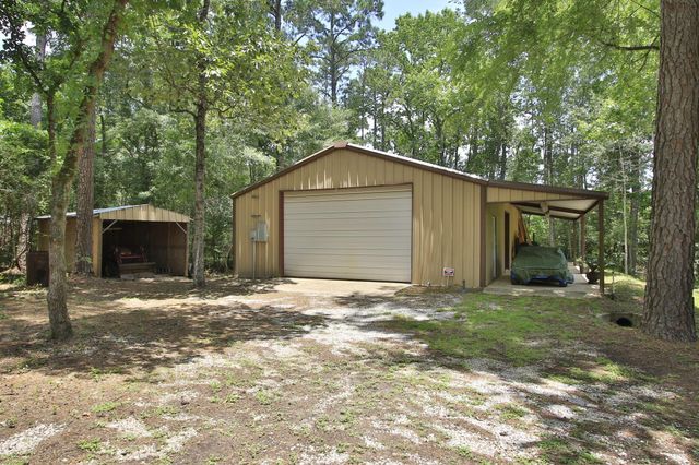 18639 Mink Lake Dr, Magnolia, TX 77355