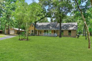 18639 Mink Lake Dr, Magnolia, TX 77355