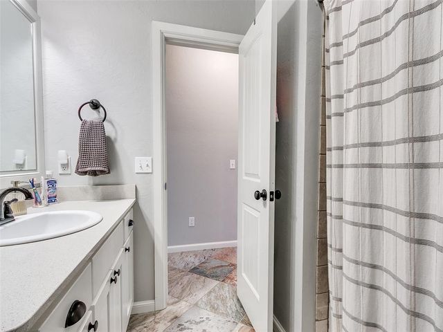 2932 NW 184th Street, Edmond, OK 73012