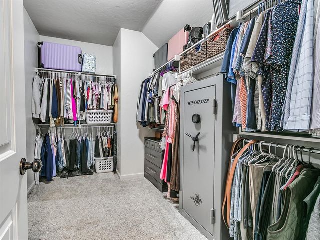 2932 NW 184th Street, Edmond, OK 73012