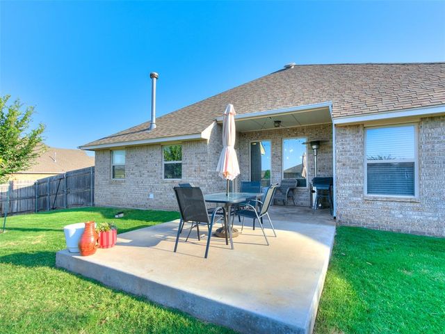 2932 NW 184th Street, Edmond, OK 73012