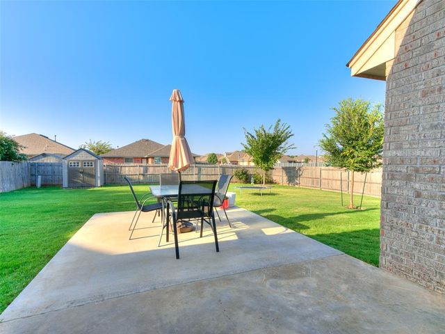 2932 NW 184th Street, Edmond, OK 73012