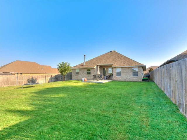 2932 NW 184th Street, Edmond, OK 73012