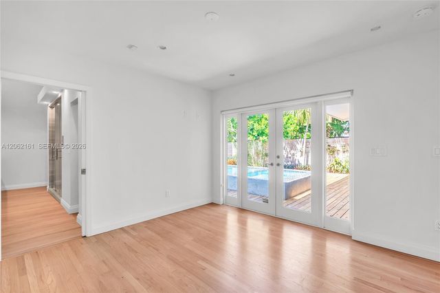 776 NE 74th St, Miami, FL 33138