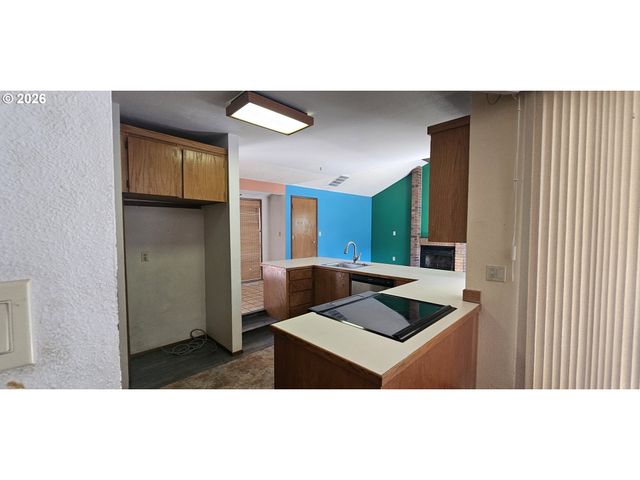 1545 Sw 178TH Ave, Beaverton, OR 97003
