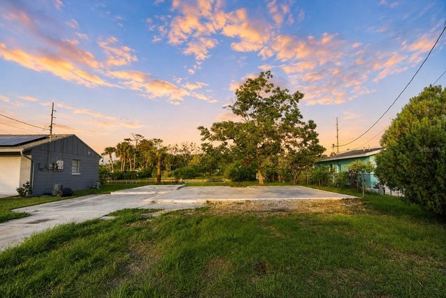 13900 MURIEL AVENUE, Hudson, FL 34667