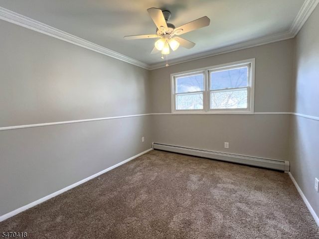 25 Kynor Ave, Hopatcong Boro, NJ 07874
