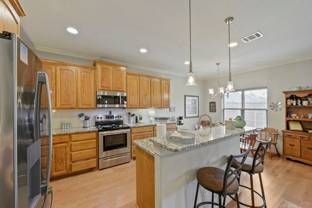 1604 Belle Plain Drive, Cleburne, TX 76033
